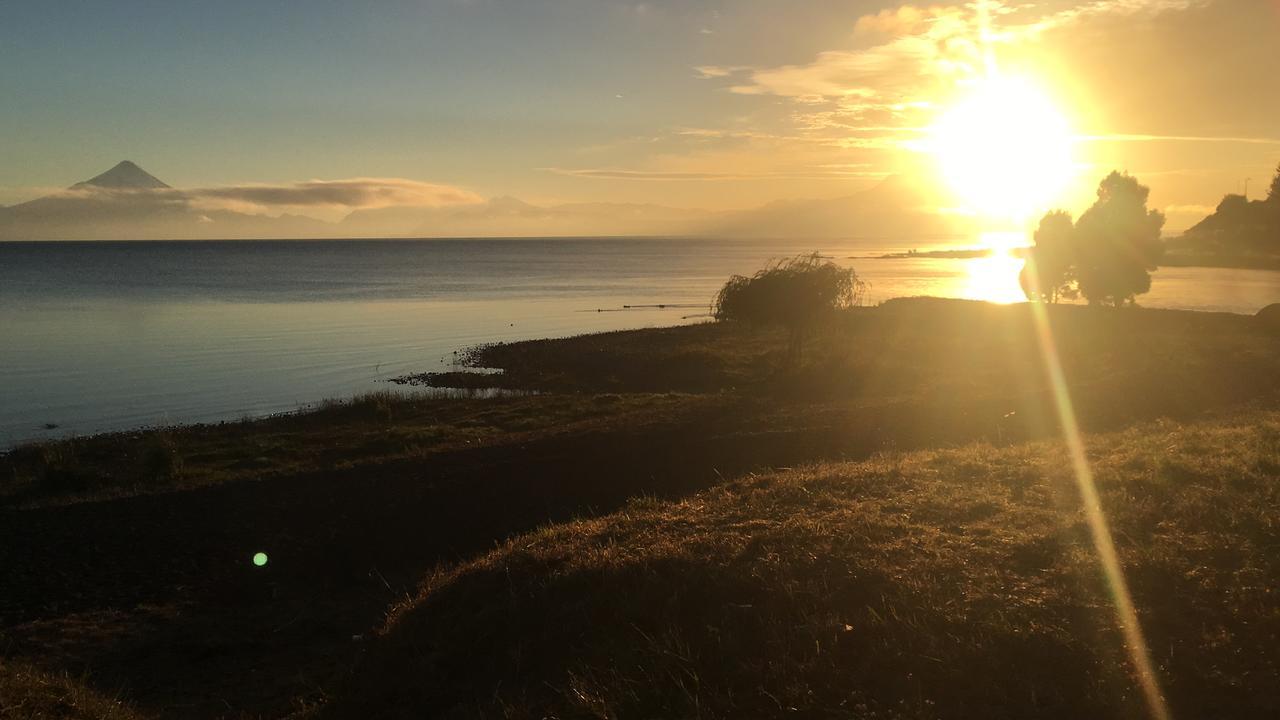 Hospedaje Lago Llanquihue Hostel ภายนอก รูปภาพ