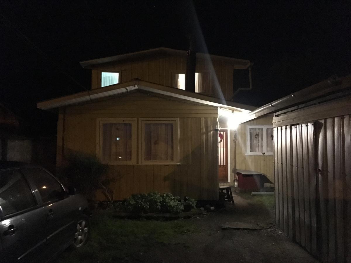 Hospedaje Lago Llanquihue Hostel ภายนอก รูปภาพ