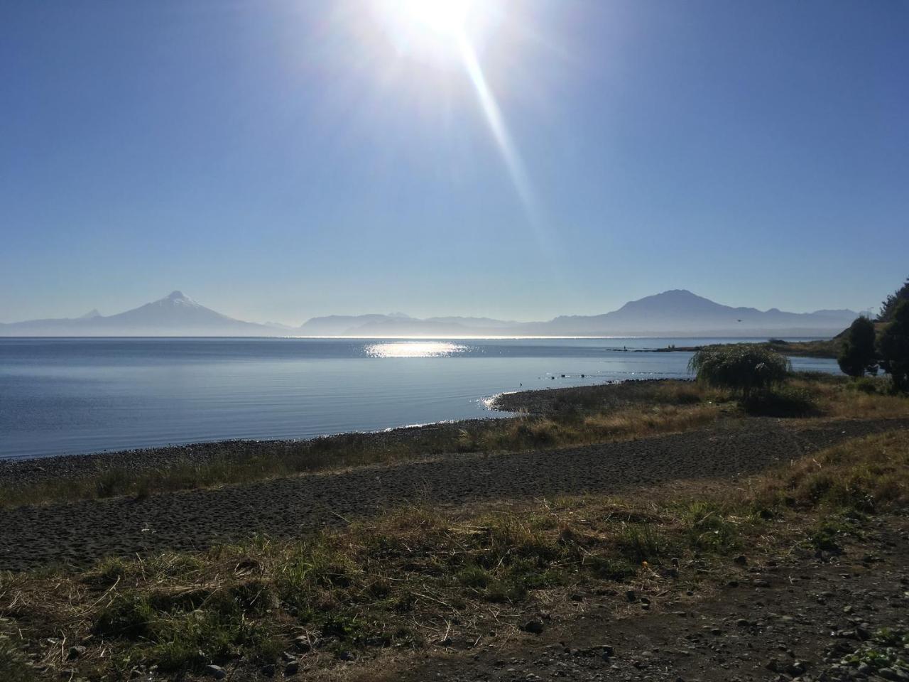 Hospedaje Lago Llanquihue Hostel ภายนอก รูปภาพ